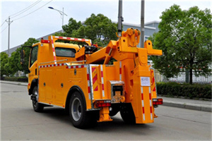 杂多高速路拖车费